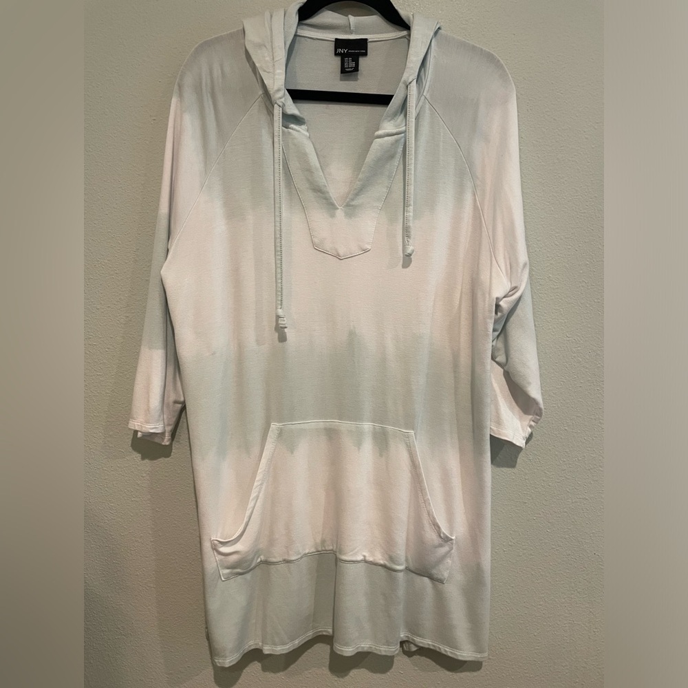JNY Jones New York long tunic hoodie with front pocket.  Size 2X